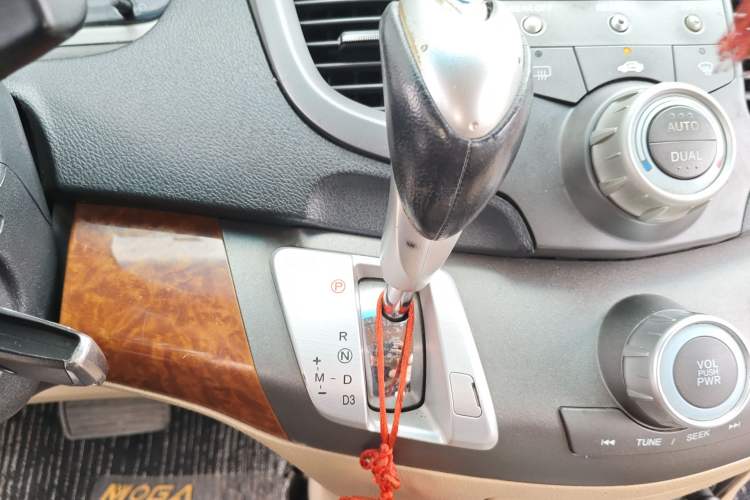 Used Honda Odyssey 2008 2.4L standard version Gear Lever