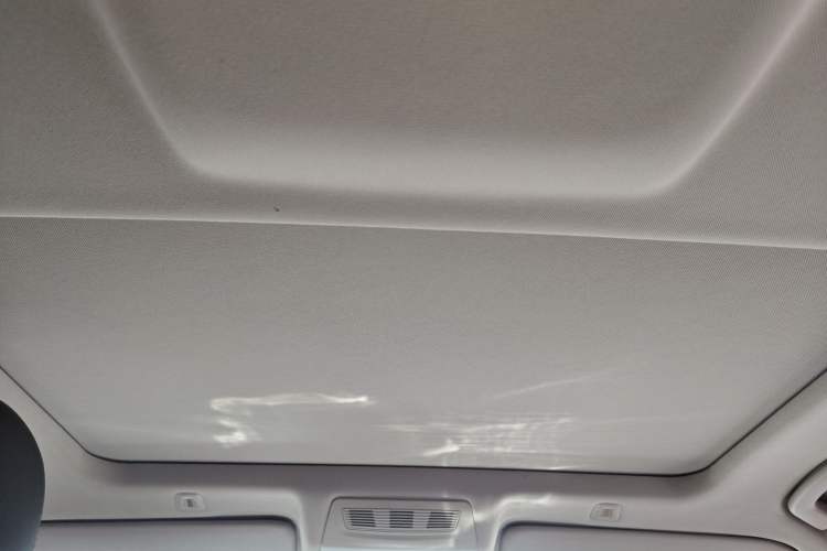 Used BMW 5 Series 2014 525Li Luxury Design Package
