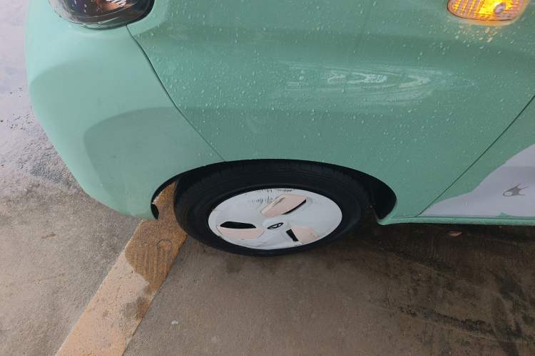 Used Chery QQ Ice Cream 2022 120km Conical Shape Lithium Iron Phosphate Left Front Wheel Hub