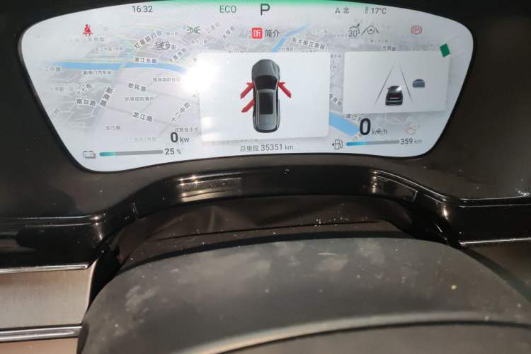 Used BYD Tang New Energy 2024 DM-i Glory Edition 112KM Prestige Model Odometer Close Up