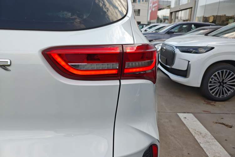 Used JETOUR X70 2020 1.5T DCT Comfort Edition 7-Seater