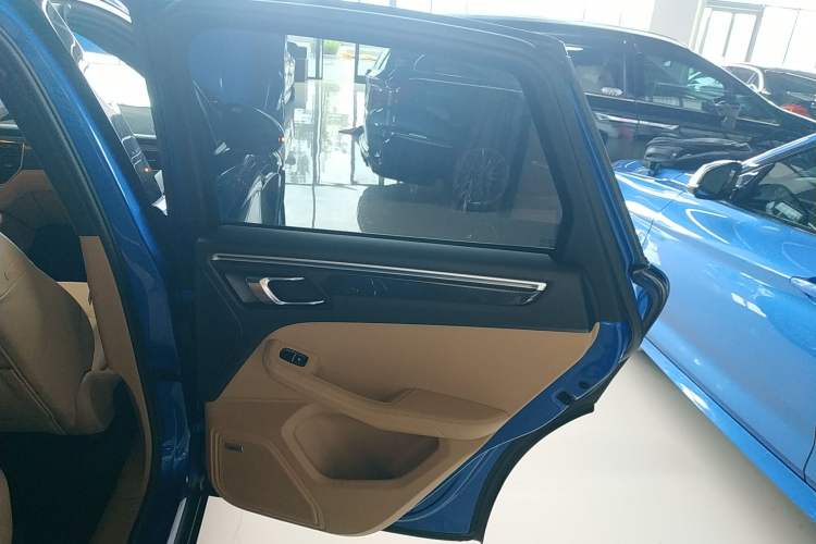 Used Porsche Macan 2017 Macan 2.0T