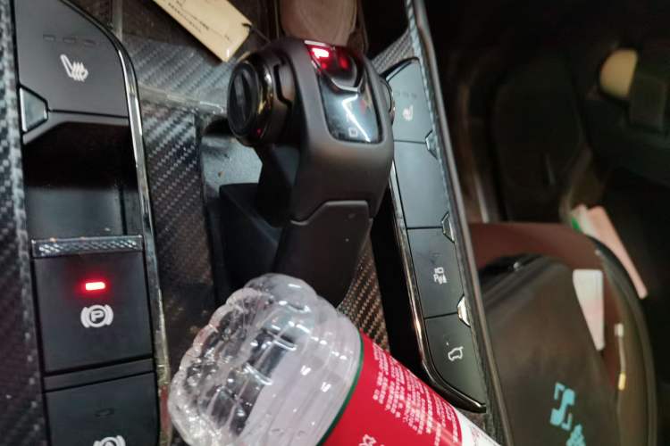 Used Haval H Dog New Energy 2023 DHT-PHEV 105km Tide Electric Version Plus Gear Lever