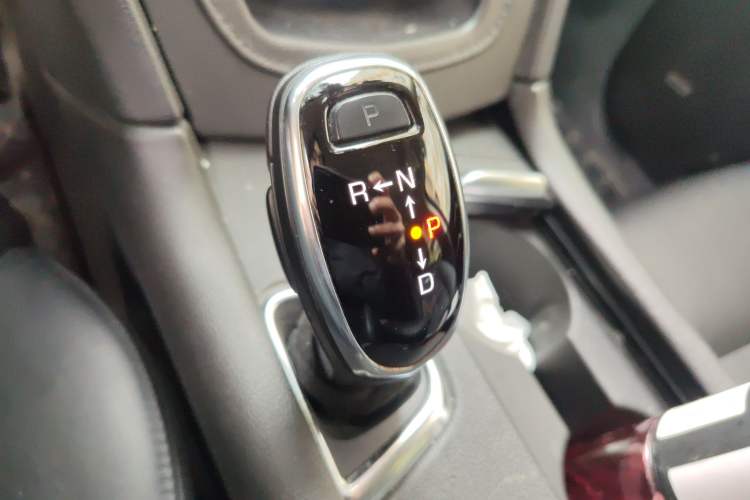 Used Cadillac XT5 2018 25T Luxury Model