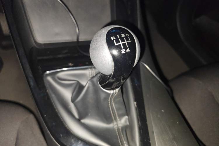 Used Roewe i5 2021 1.5L Manual Platinum Edition
