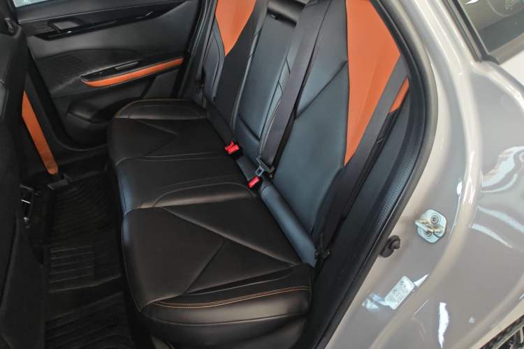 Used CHANGAN UNI-V 2022 1.5T Prestige Version
