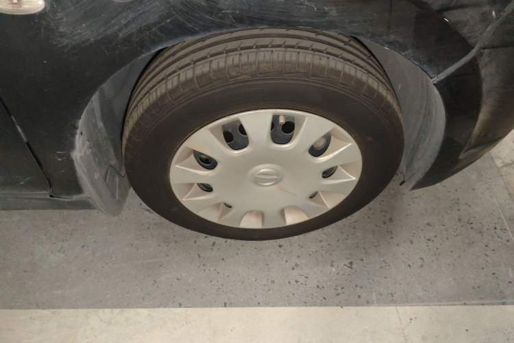 Used Venucia D50 2012 1.6L Manual Comfort Edition