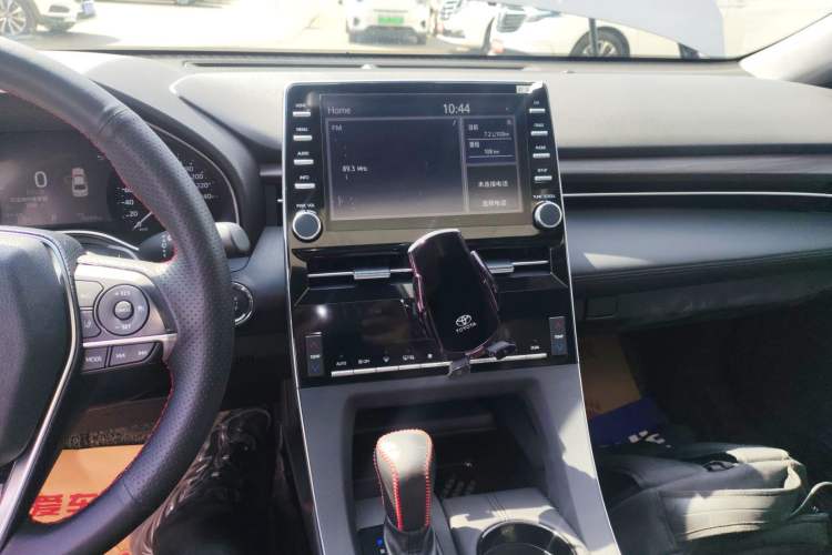 Used Toyota Avalon 2019 2.5L Ambition Version China VI Standard Audio And AC Panel