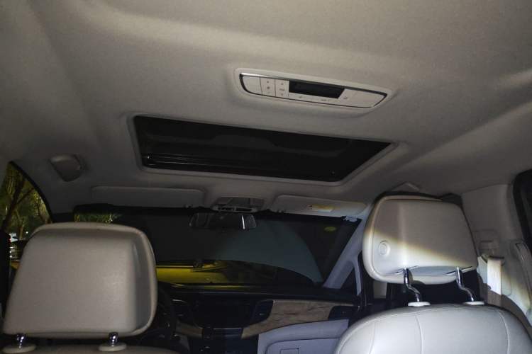 Used Buick GL8 2017 ES 28T Comfort Model China V Standard
