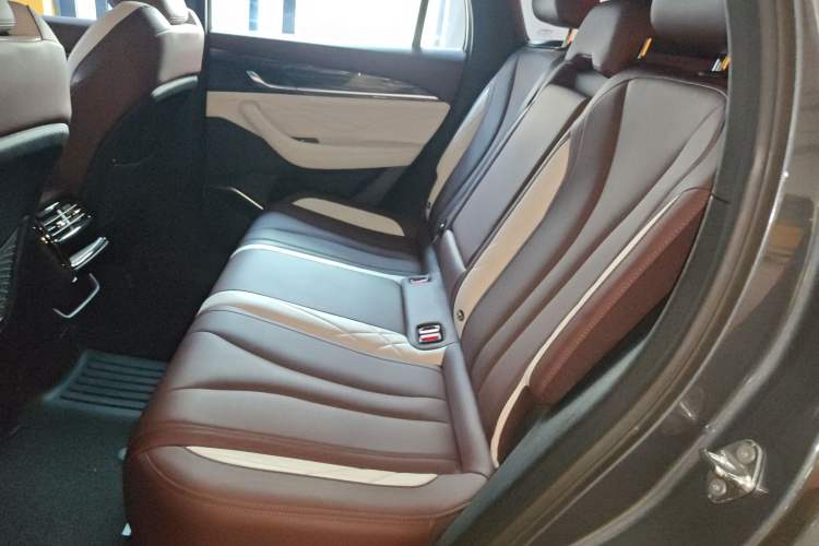 Used Geely Auto Monjaro L 2021 2.0TD DCT EVO Two-Wheel Drive Prestige Version