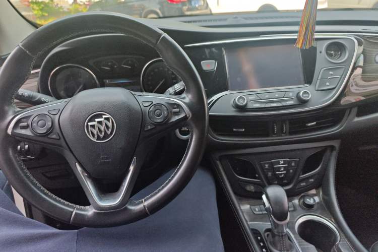 Used Buick Envision 2018 20T Two-Wheel-Drive Elite Model