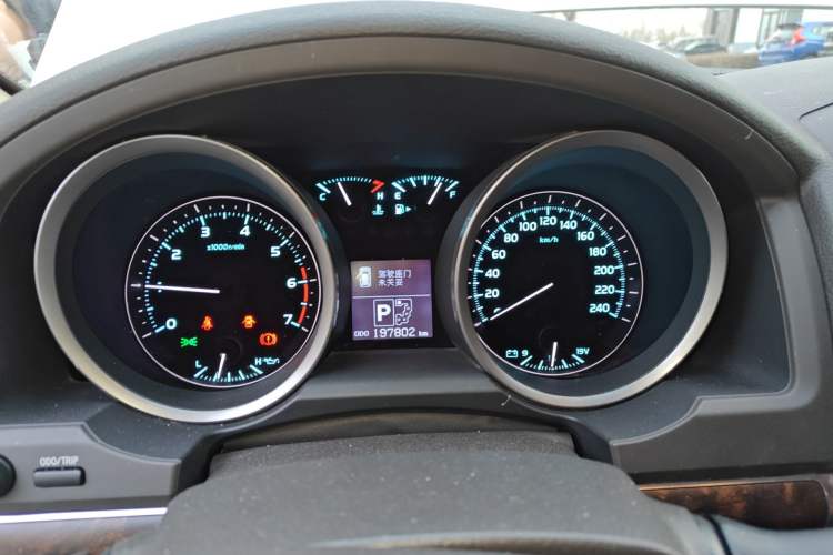 Used Toyota Land Cruiser 2007 4.7L Automatic VX-R Instrument Cluster