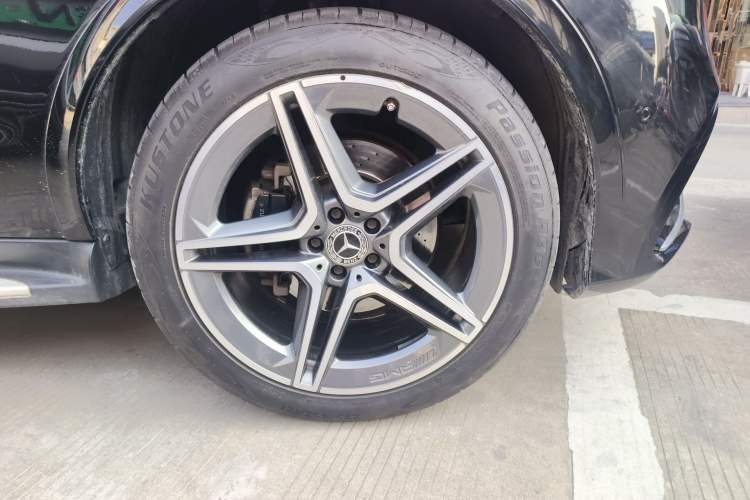 Used Mercedes-Benz GLE 2017 GLE 320 4MATIC Dynamic Model