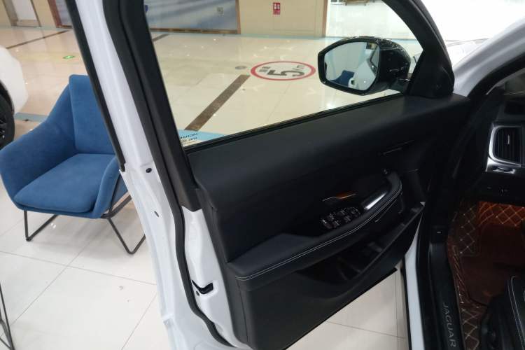 Used Jaguar E-PACE 2024 YAO Black Sport Edition R-DYNAMIC SE BLACK