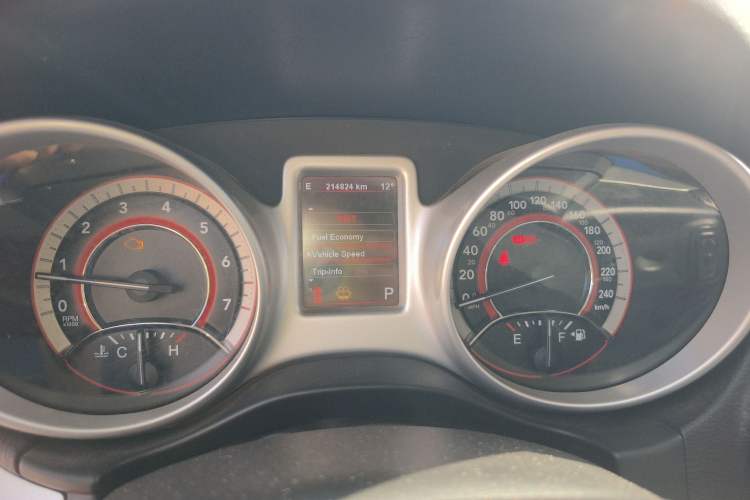 Used Fiat Freemont 2012 2.4L Luxury Edition
