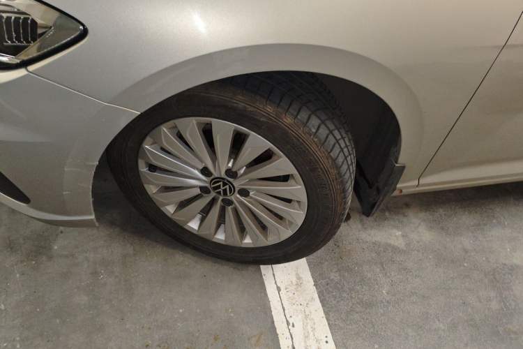 Used Volkswagen Lavida 2019 1.5L Automatic Comfort Edition China VI Standard