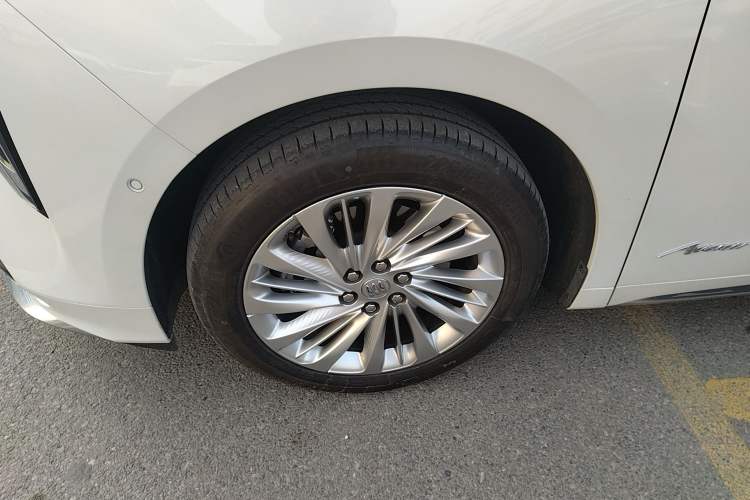 Used Buick Century 2025 2.0T Six-Seater YinShi Edition