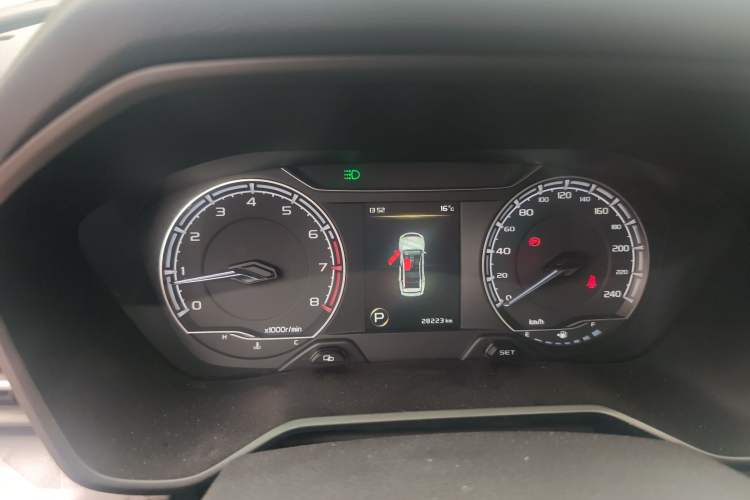 Used Geely Auto Vision X6 2021 PRO 1.4T Automatic Prestige Model