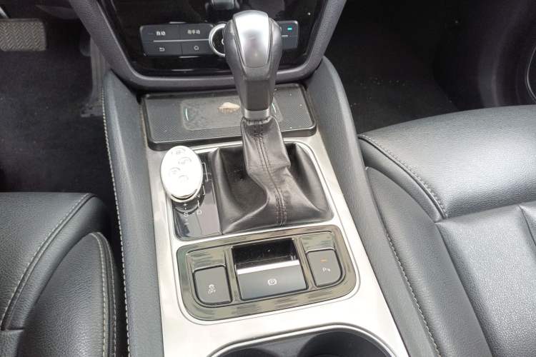 Used BYD Song MAX 2017 1.5T Automatic Smart Connect Prestige 7-Seater
