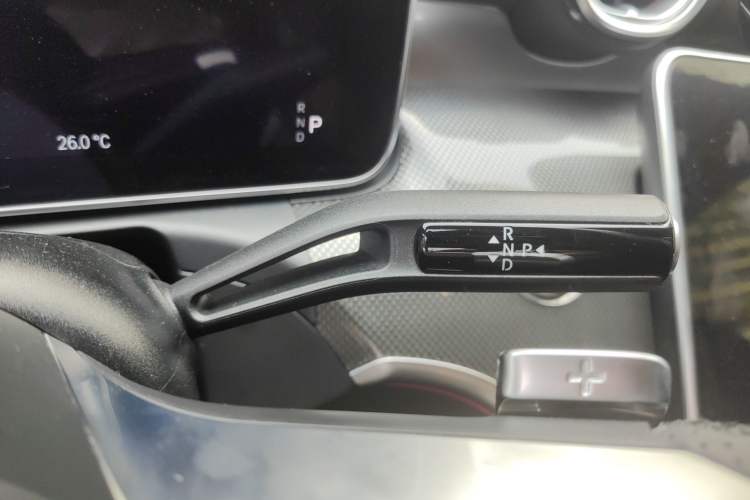 Used Mercedes-Benz C-Class 2022 Restyled C 260 L Sport Edition Gear Lever
