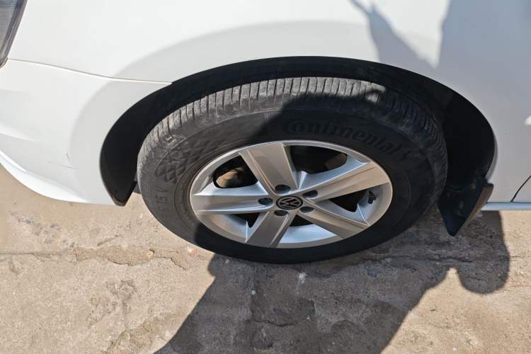 Used Volkswagen Bora 2014 1.6L Automatic Fashion Model