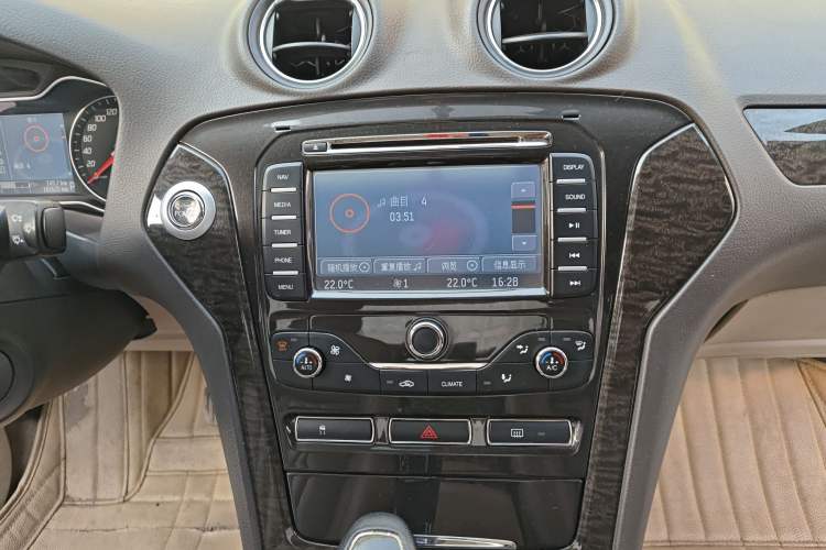 Used Ford Mondeo 2011 2.0L GTDi 200 Luxury Edition