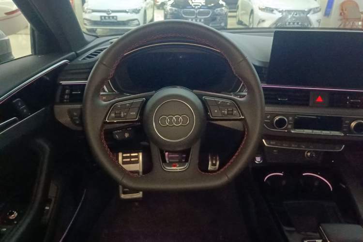 Used Audi A4L 2022 40 TFSI quattro RS Performance Package