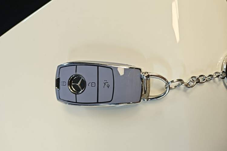 Used Mercedes-Benz GLB 2022 Updated GLB 200 Fashion Edition