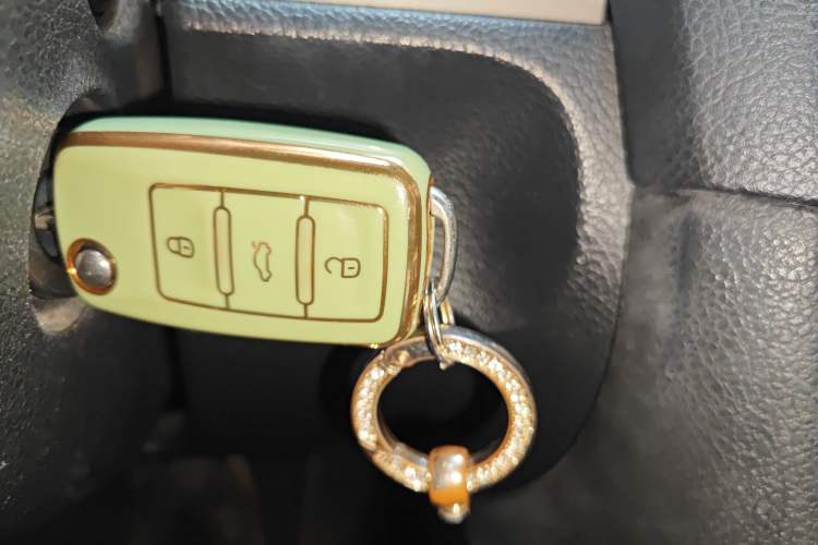 Used Volkswagen Golf 2012 1.6L Automatic Fashion Model
