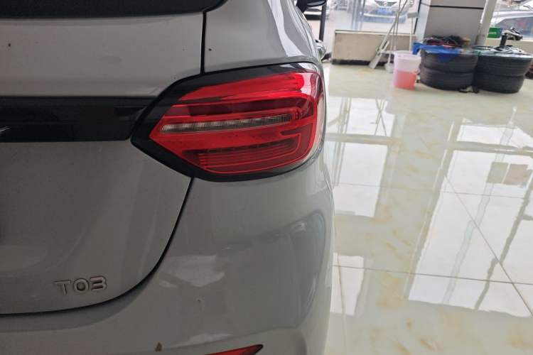 Used Leapmotor T03 2023 200 Lite Edition Right Rear Taillight