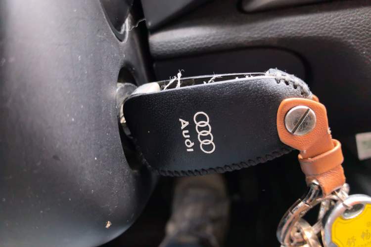 Used Audi A3 2017 Limousine 35 TFSI Ambition Edition Vehicle Key