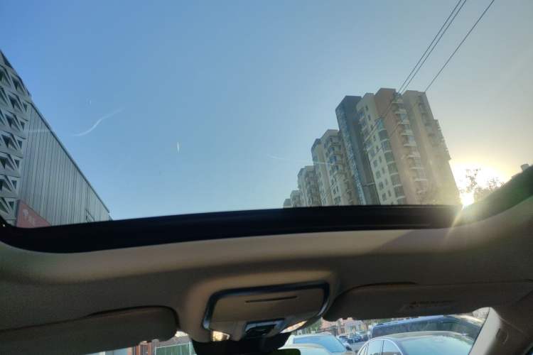 Used Hongqi HS7 PHEV 2024 2.0T PHEV Four-Wheel Drive Flagship Edition 6 Seats Headliner