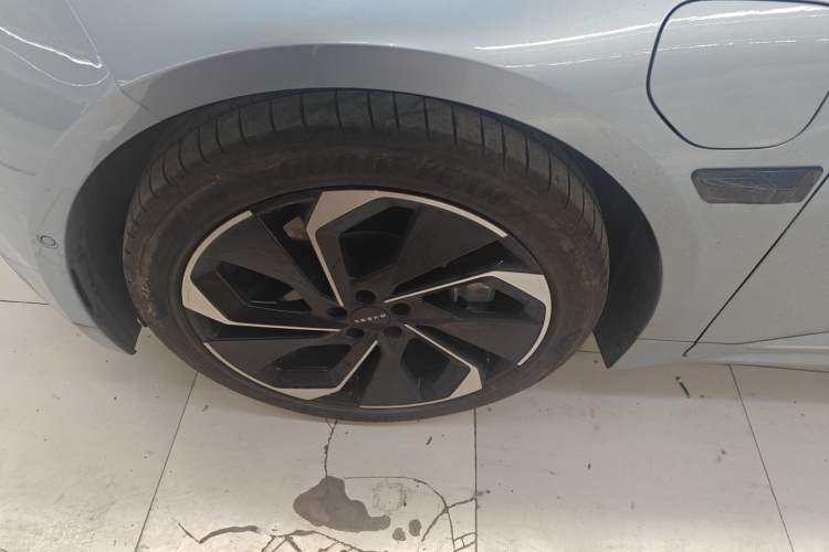 Used Zeekr 001 2022 Ultra-Long Range Single-Motor WE Version Exterior 4