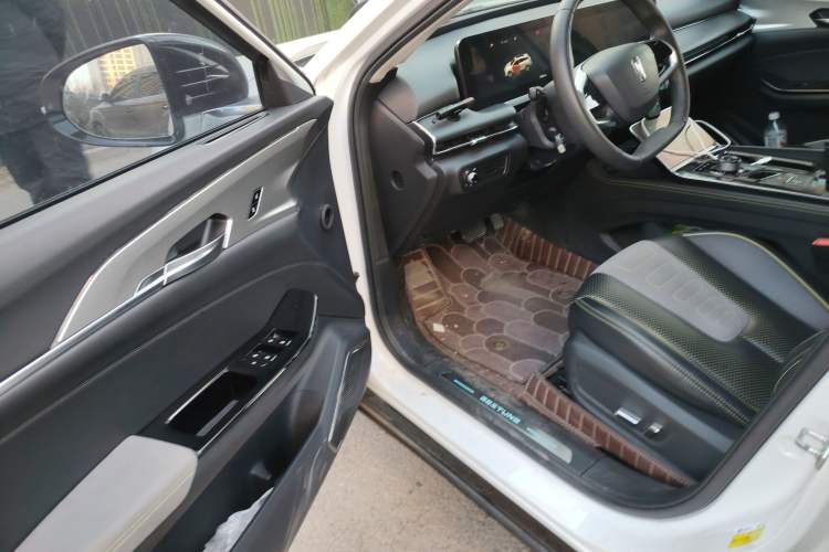 Used Bestune E01 2020 Quantum Wave Custom Edition