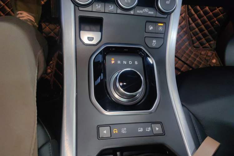 Used Land Rover Range Rover Evoque 2017 2.0T SE Smart Glow Edition