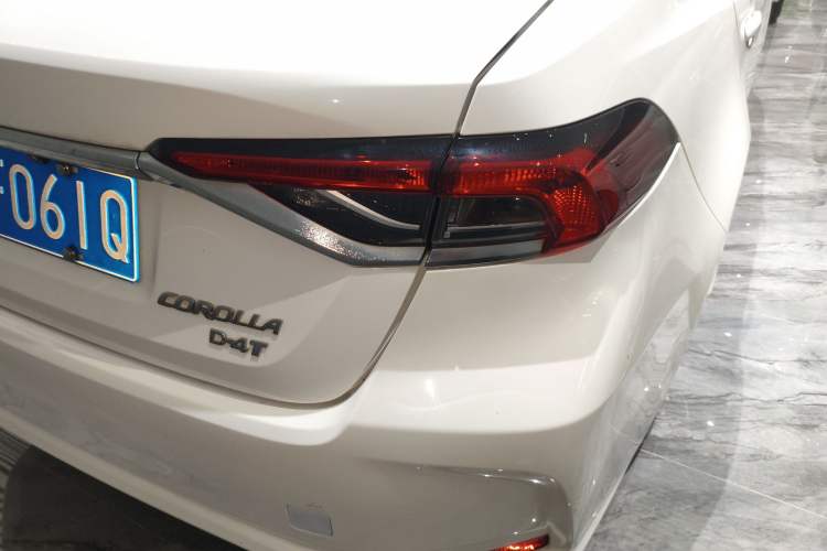 Used Toyota Corolla 2019 1.2T S-CVT GL Pioneer Edition
