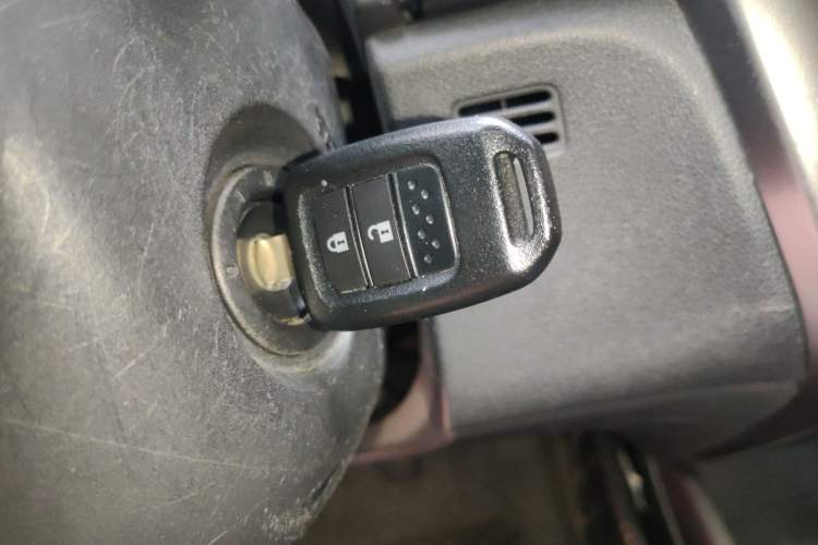 Used Honda Gienia 2017 1.5L Manual Classic Edition
