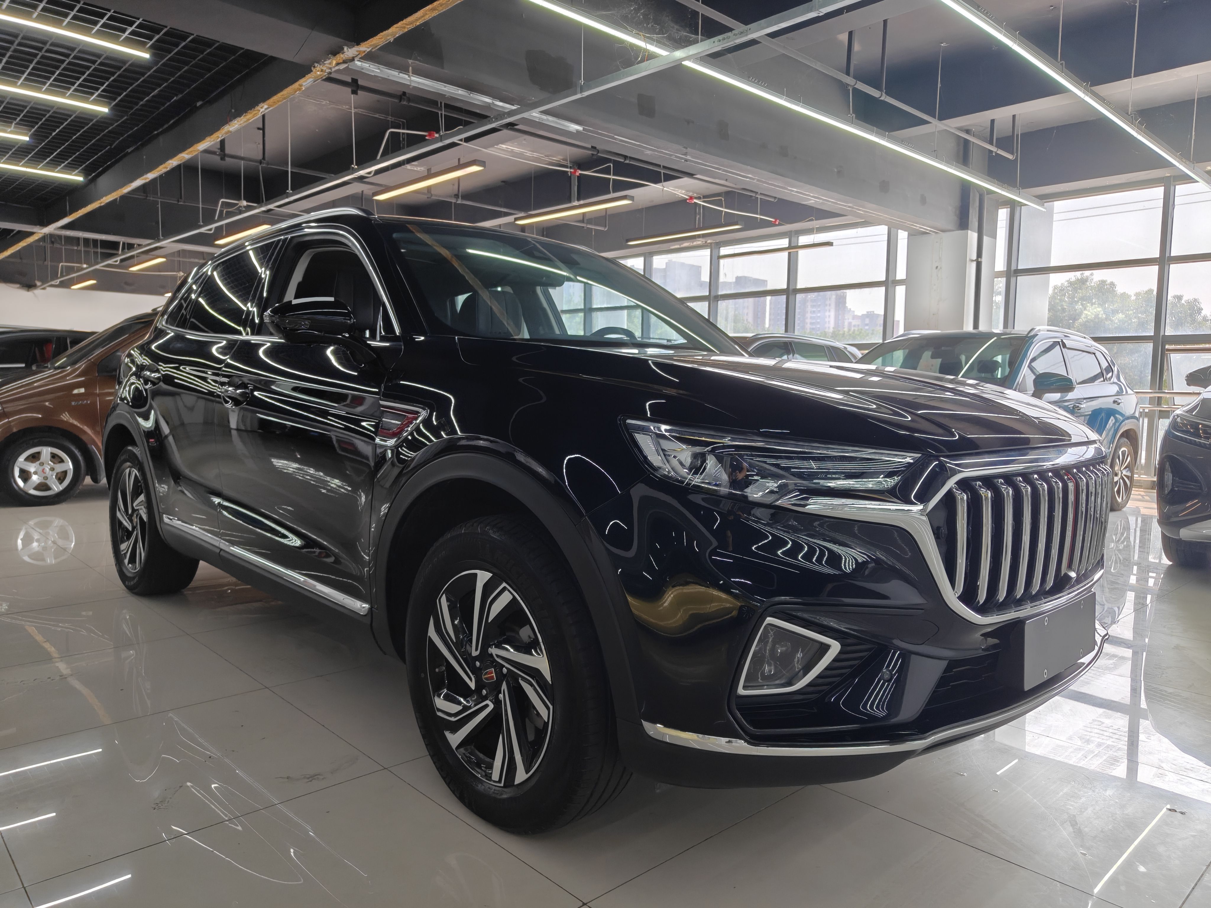 Hongqi HS5 2022 Revised Version 2.0T Smart Connect Flagship Edition — снимка 12