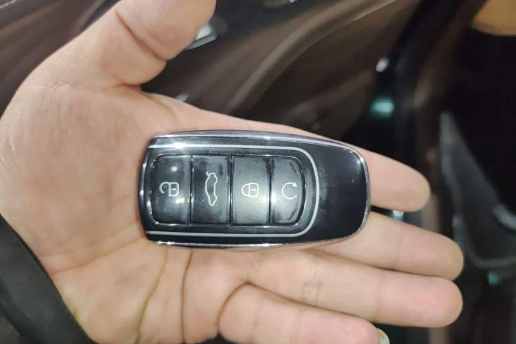 Used Chery Arrizo 8 2023 High-Performance Edition 2.0T DCT Powerfully Equipped