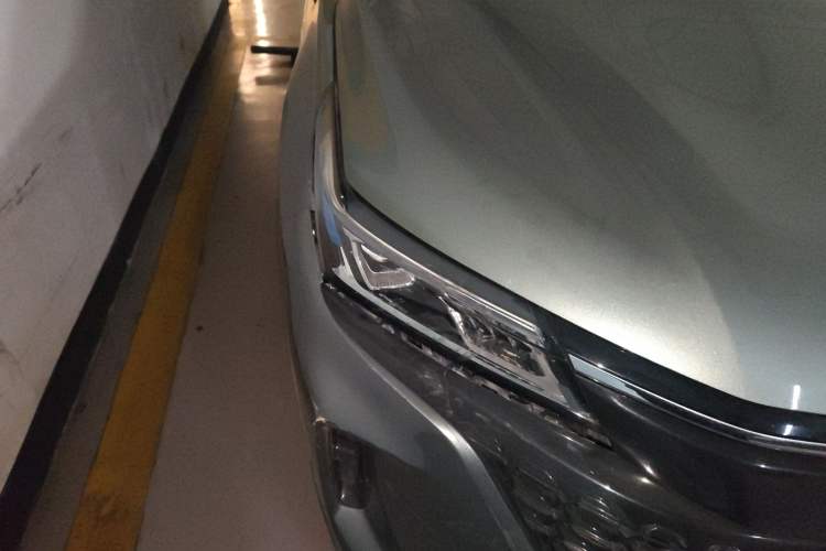 Used Landian E5 2023 1.5L DE-i 100KM Enjoyment Version 5 Seats Right Front Headlight