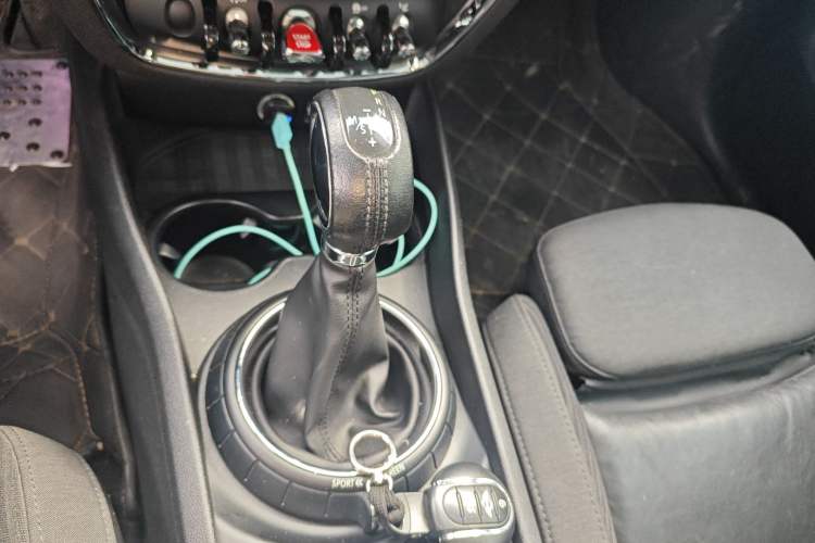 Used MINI Clubman 2016 1.5T COOPER Geek Edition