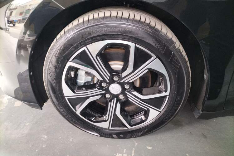 Used Hongqi E-QM5 2023 Revised Version Basic Travel Edition