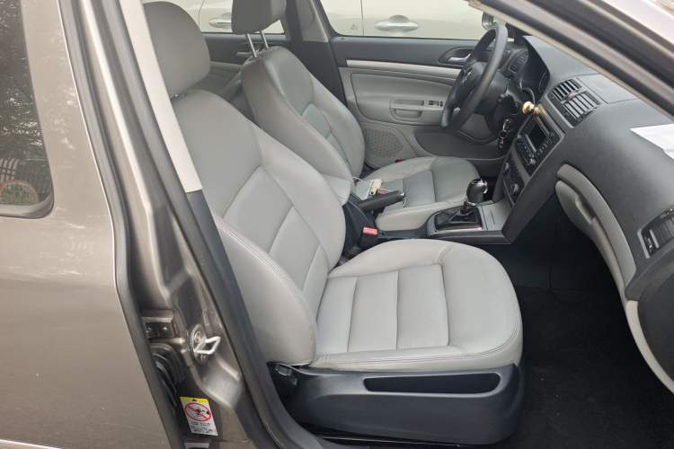 Used Skoda Octavia 2014 1.6L Automatic Yijun Edition
