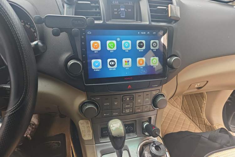 Used Toyota Highlander 2009 2.7L Two-Wheel Drive 7-Seater Luxury Edition
