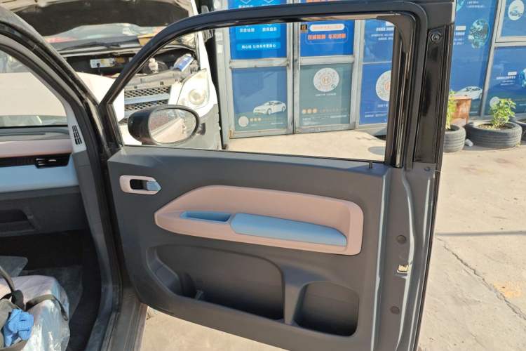 Used Chery New Energy QQ Ice Cream 2024 120km Milkshake