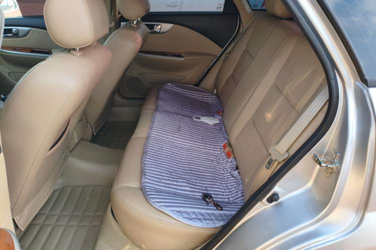 Used Buick Excelle 2013 1.5L Manual Luxury Model