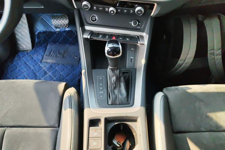 Used Audi Q3 2021 35 TFSI Fashion Dynamic Model
