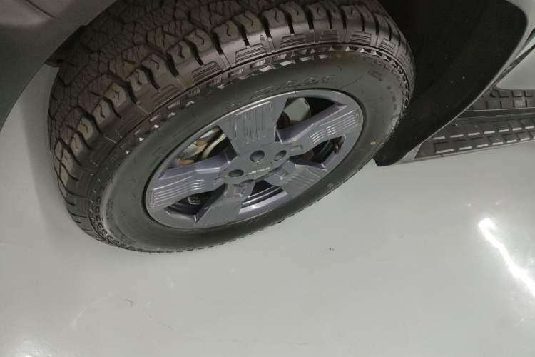 Used JETOUR Traveler 2023 1.5T Two-Wheel Drive Discovery PRO Exterior 4