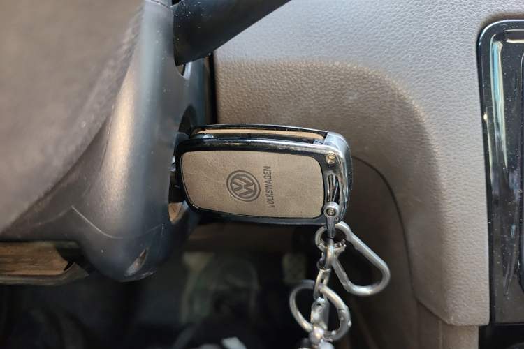 Used Volkswagen Bora 2013 1.6L Automatic Comfort Model
