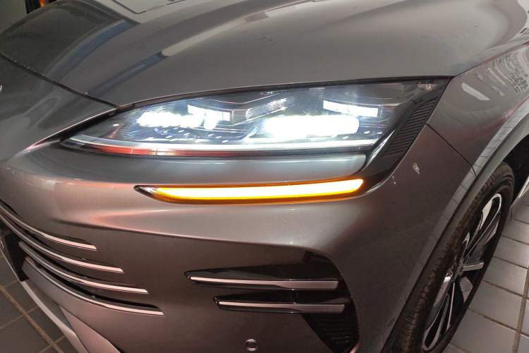 Used BYD Song PLUS New Energy 2025 DM-i Smart Drive 112KM Prestige Model